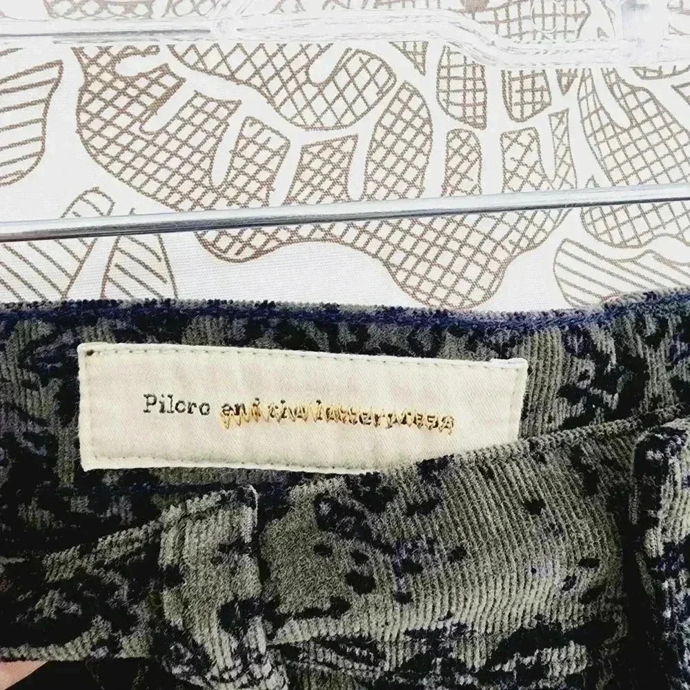 Anthropologie Pilcro Serif Velvet Printed Skinny Pants Women's 25 - Picture 6 of 8